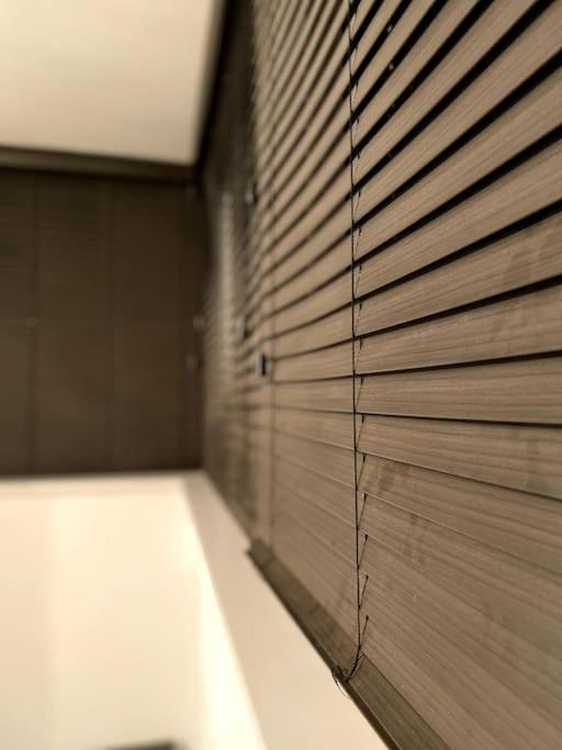 City Centered 2 Bed Serviced Apartment- Sherpa Homes 스윈던 외부 사진