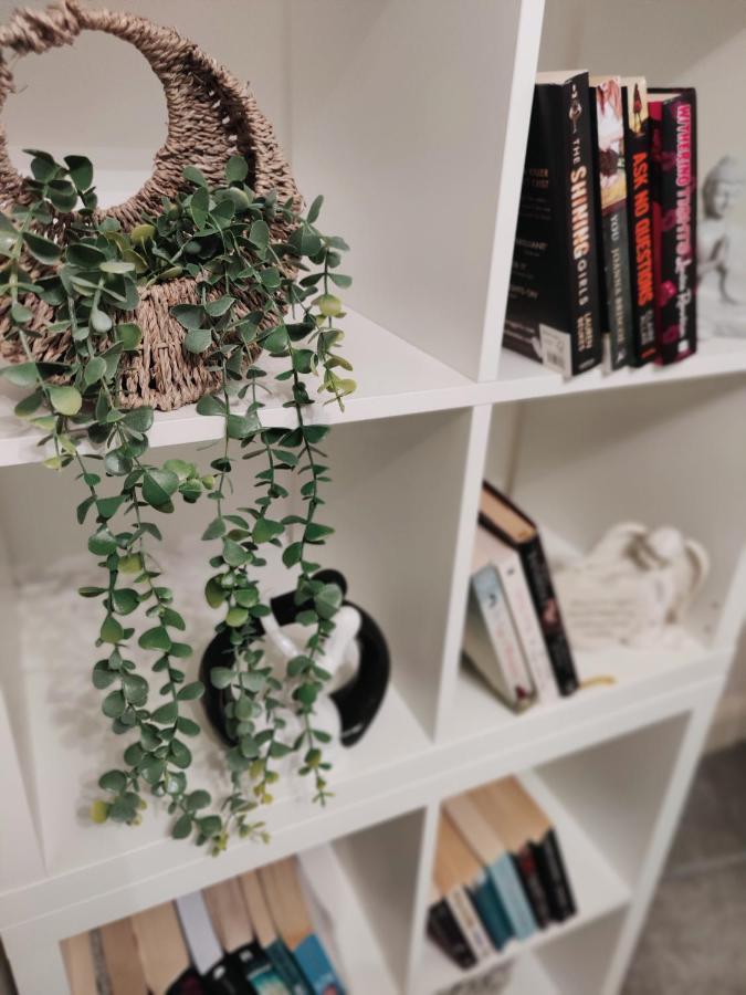 City Centered 2 Bed Serviced Apartment- Sherpa Homes 스윈던 외부 사진